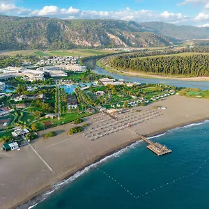 ***** Semesteranläggning (resort) Hilton Sarigerme & Turkiet